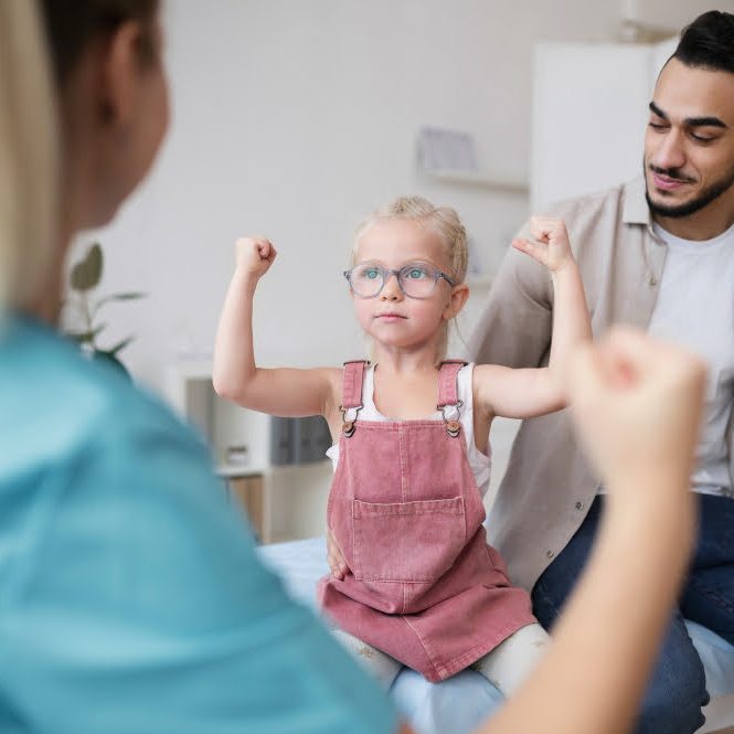 especialista en neurología infantil